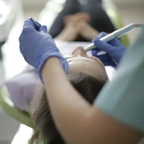 chirurgia stomatologiczna w gabinecie Zębowa wróżka